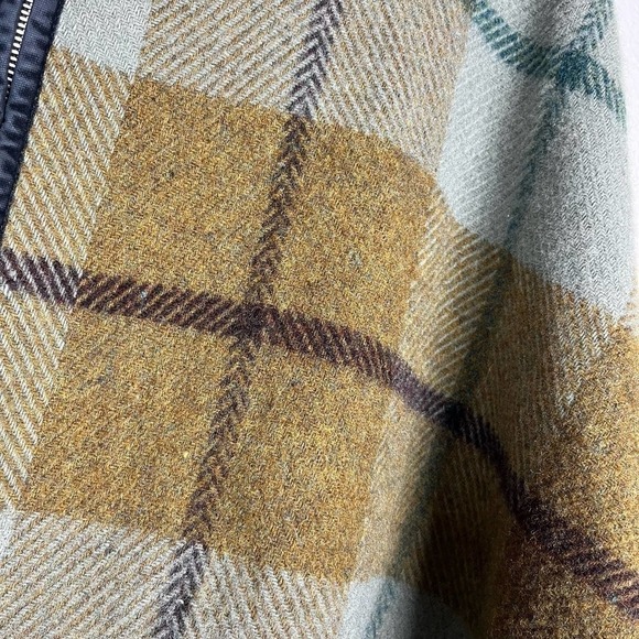 Vintage 60’s King of the Ponchos Country Place Wool Shawl Zip Front Buckle Plaid - Picture 8 of 9